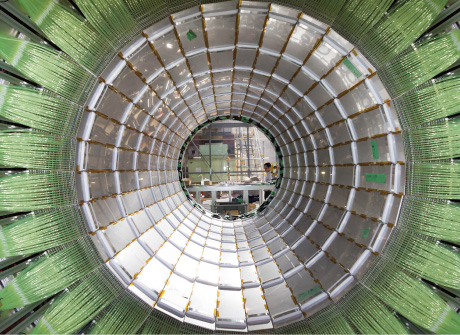 Cylindrical photon for J-PARC KOTO experiment. It is 2 m in diameter and 3 m long, and is made of multiple layers of lead and scintillator sheets, and read out through wavelength-shifting fibers.